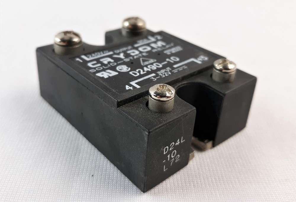 Crydom D2490-10 Solid State Relay