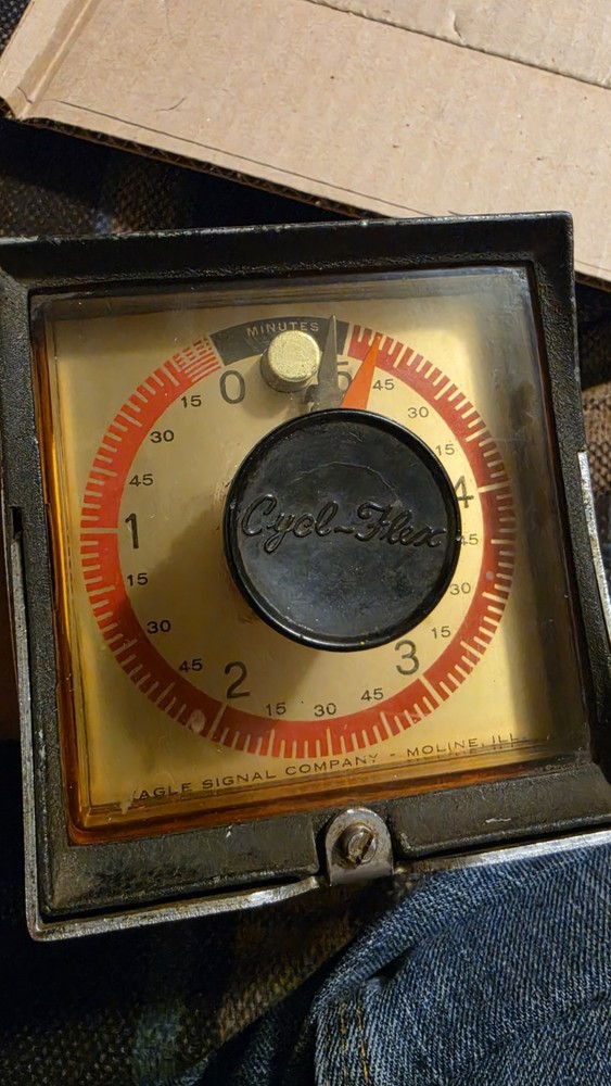 Eagle Signal HP53A6 Cycl-Flex Electromechanical Timer, 0-5 min UNTESTED