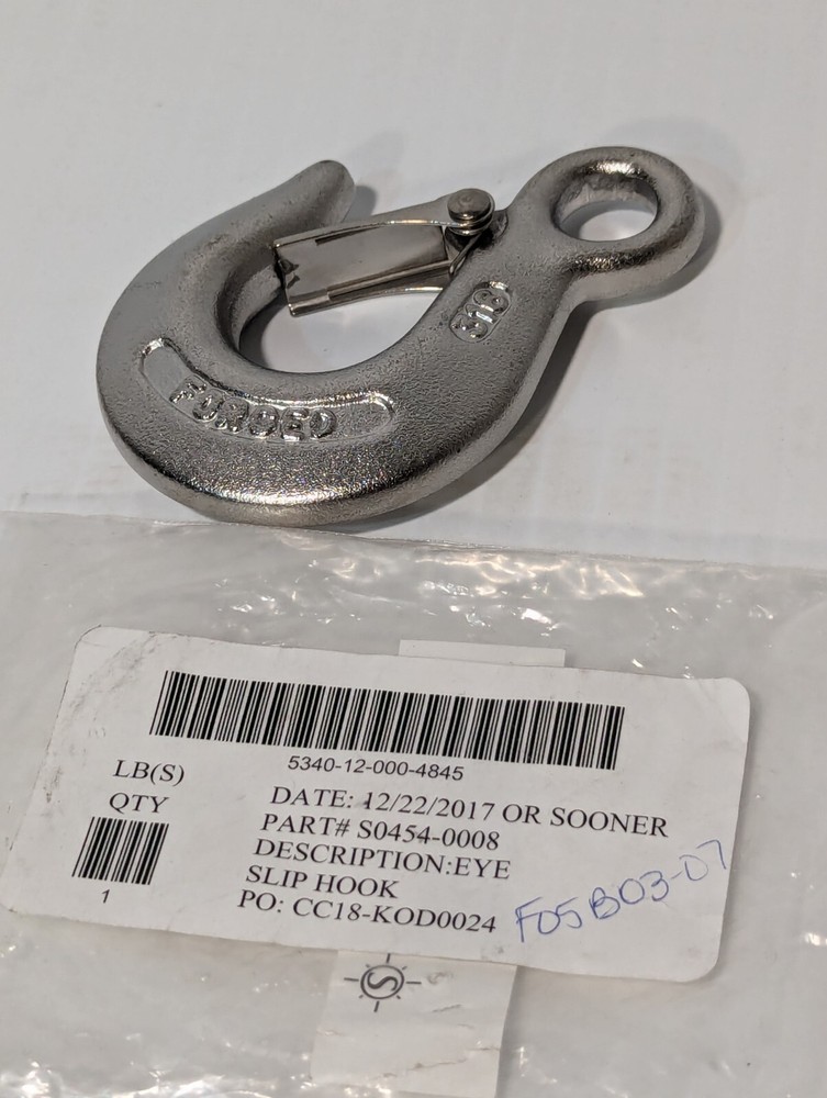 316 Eye Slip Hook S0454-0008