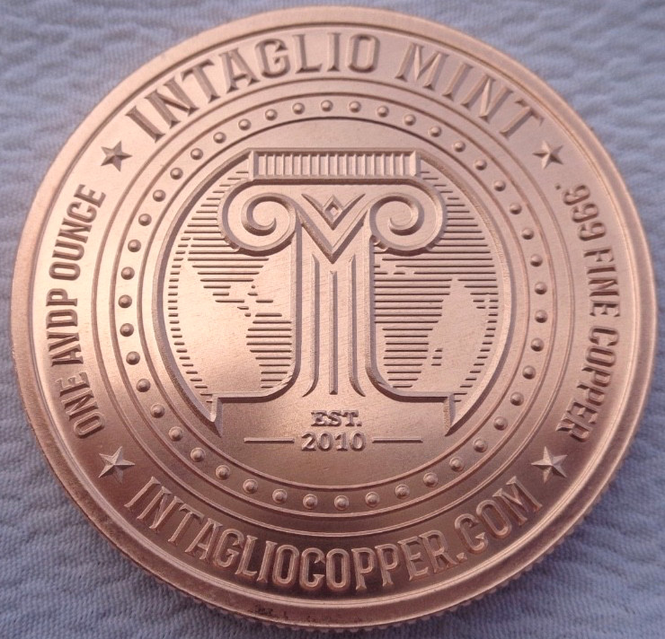 1 oz. CURIOUS OCTOPUS .999 fine copper round