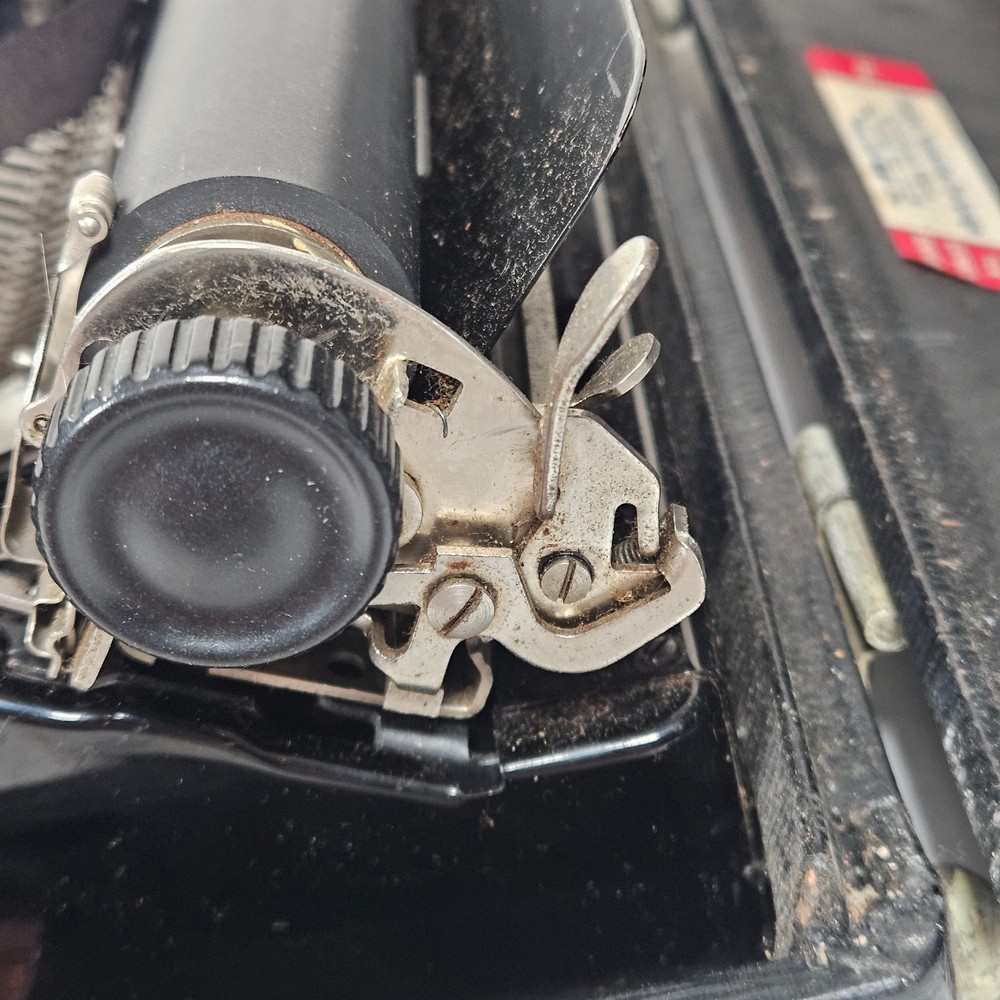 1930s Corona Junior Model S Great Depression Typewriter With Case