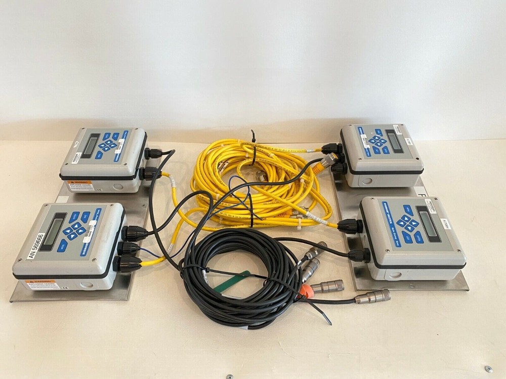 Rosemount Analytical OXMT-A-FF-11 Dissolved Oxygen pH/ORP Transmitter