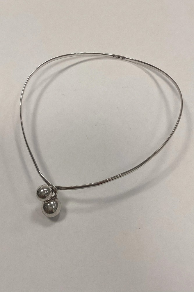 Modern Neck Ring in Sterling Silver
