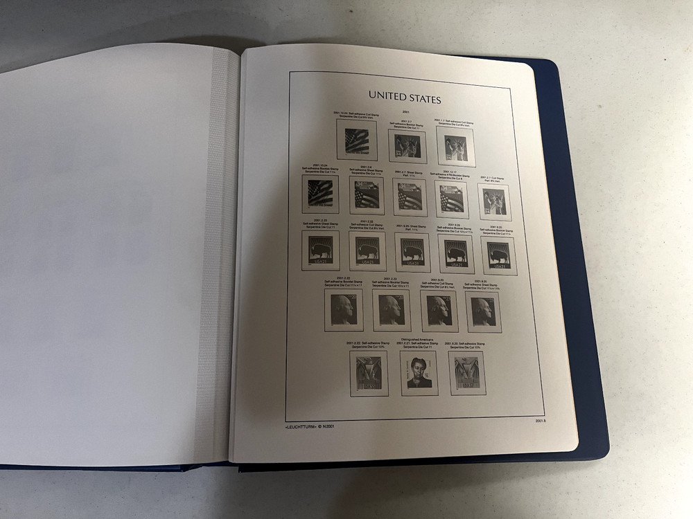 United States Kabe Hingless Stamp Album 1999 to 2001 Great Condition