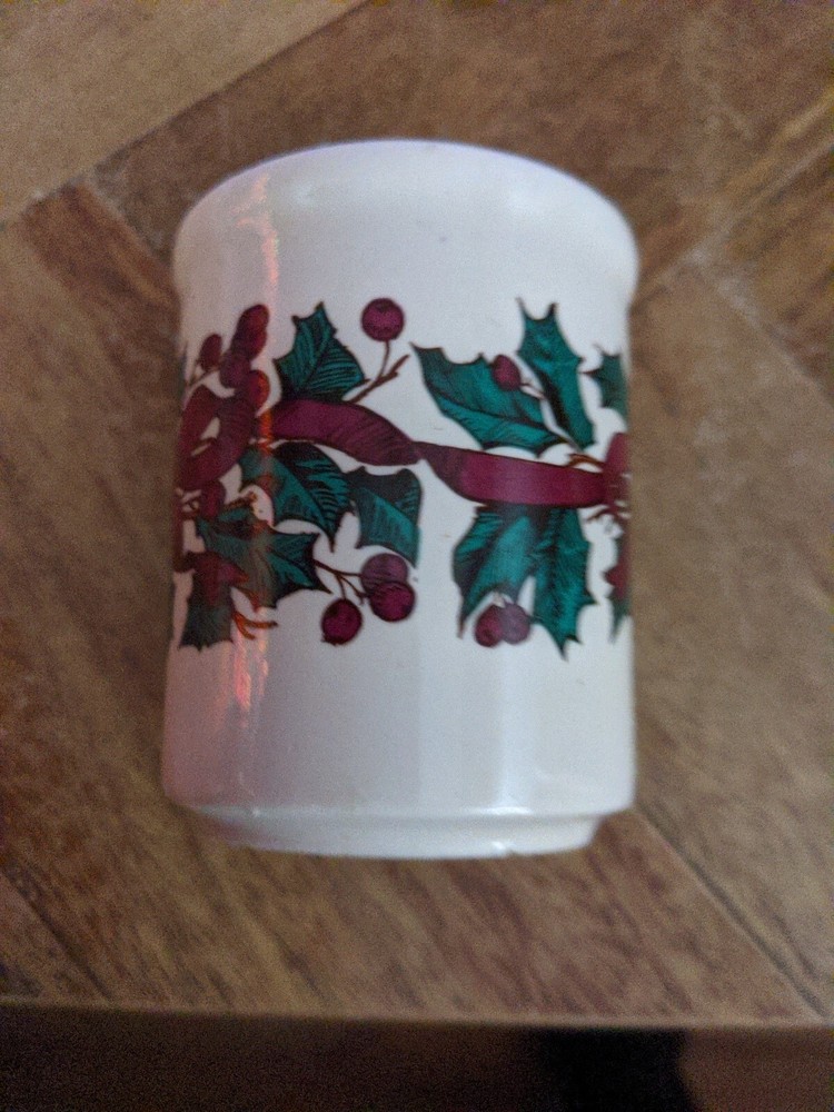 CHRISTMAS HOLLY CANDLE HOLDER  3" TALL