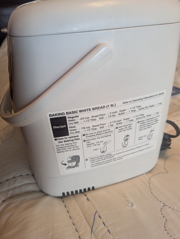 Zojirushi BB-HAC10 1 Pound Programmable Mini Breadmaker - Working - See Videos