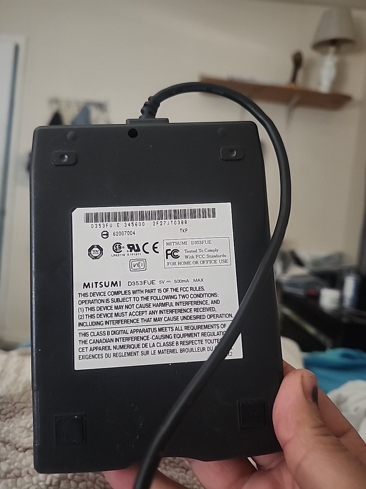 MITSUMI D353FUE External USB Floppy Drive