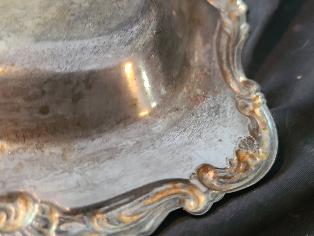Vintage Ornate Sheridan? Serving Bread Tray Silverplated
