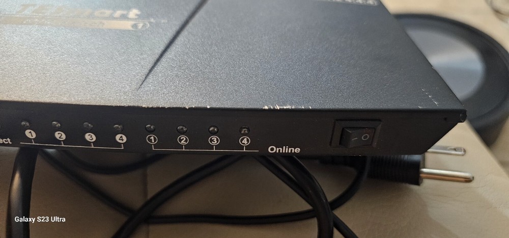 TESsmart 4K 60Hz Ultra HD Audio Output KVM Switch
