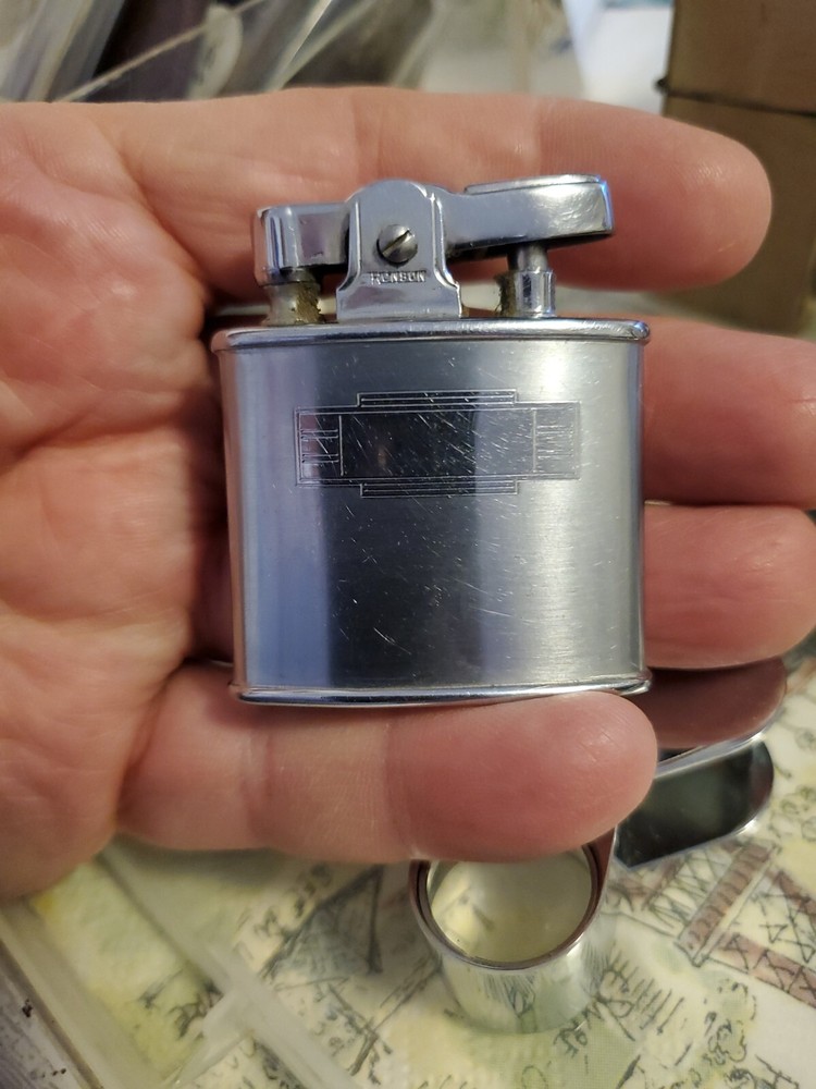 Vintage RONSON Standard Cigarette Lighter Vintage