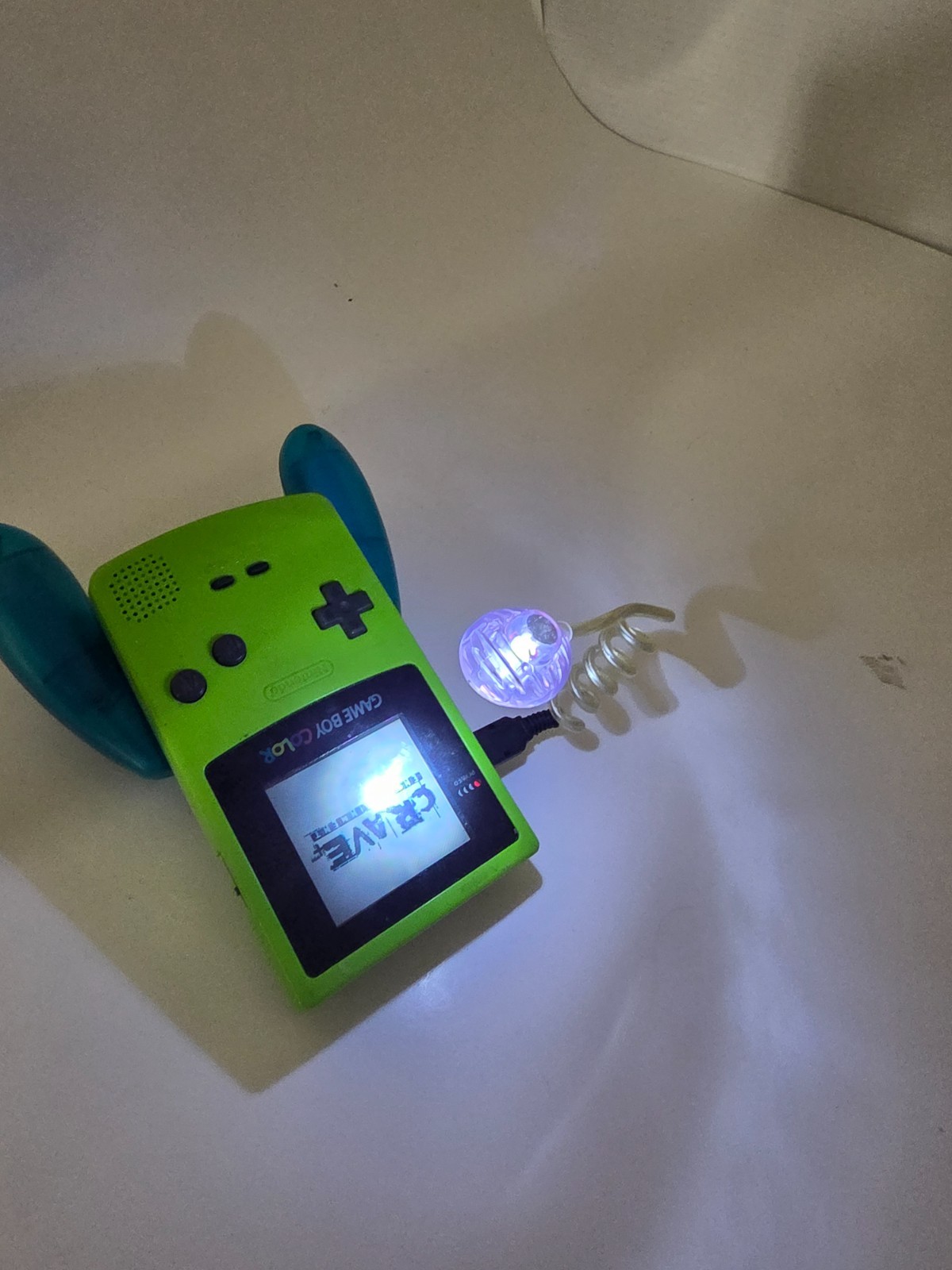 NEW Super Bright LED Worm/Snake Light for Game Boy Color No Batteries Required Y