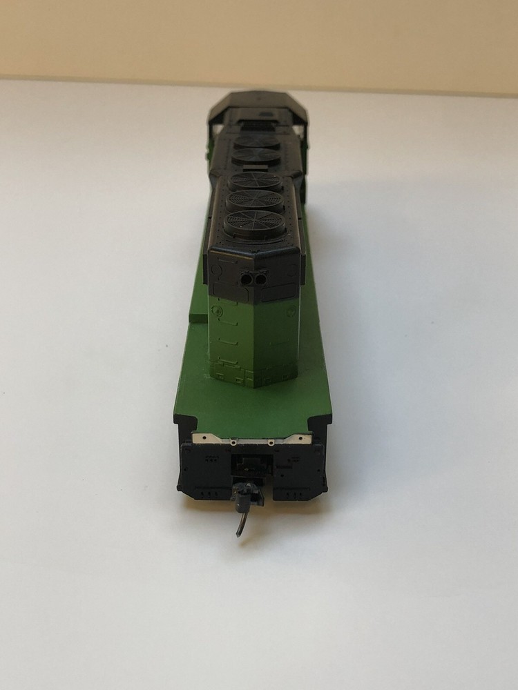Burlington Northern Model Train Engine 7151 Electric