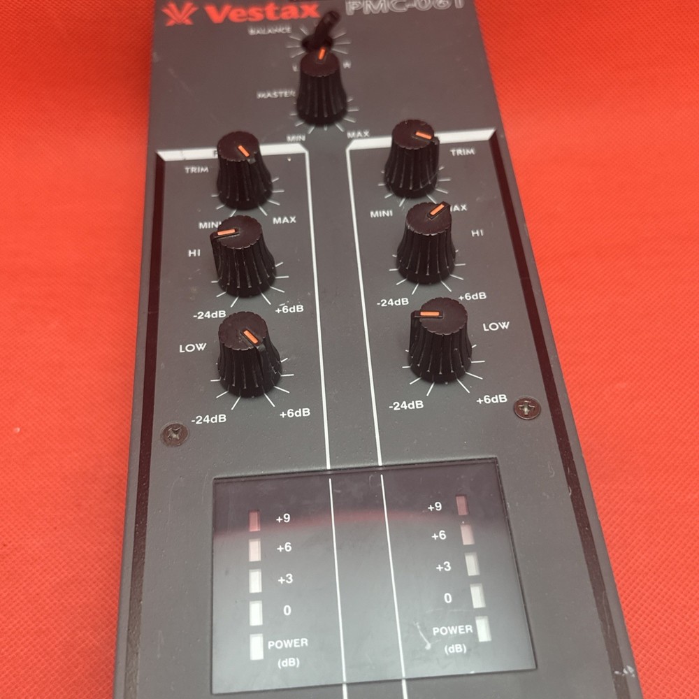 Vestax mixer PMC-06T missing Knobs / No Ac Adapter