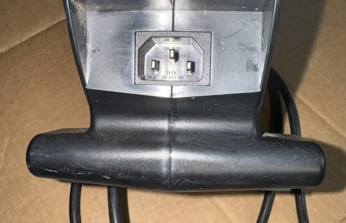 24 Volt 8 Amp battery Charger Power Wheelchair Jazzy pride scooter mobility