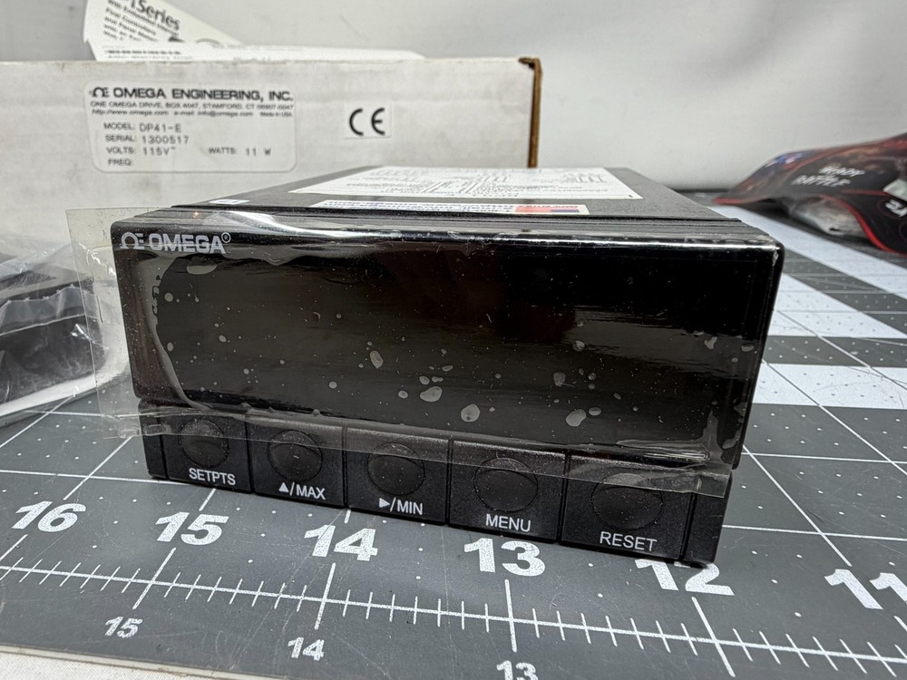 Omega Engineering DP41-E Process Indicator 1/8 DIN voltage/current (NEW)