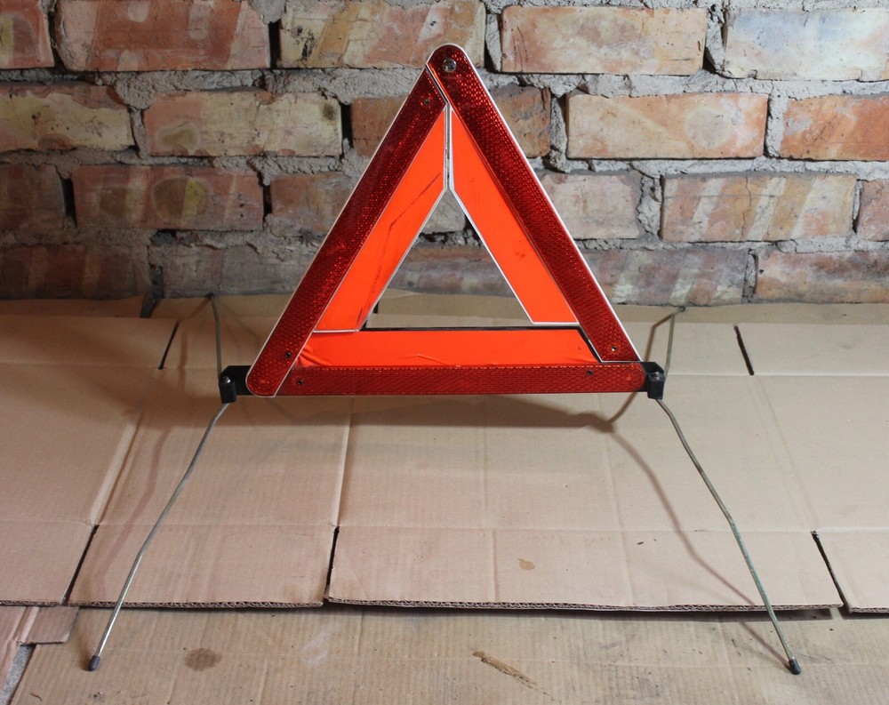 GENUINE ORIGINAL BMW E28 E34 E31 WARNING TRIANGLE TRIMATIC GERMANY GEBRA OEM