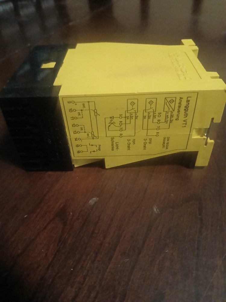TURCK LANGGUTH VT1 PROGRAMMABLE TIMER, 24VDC