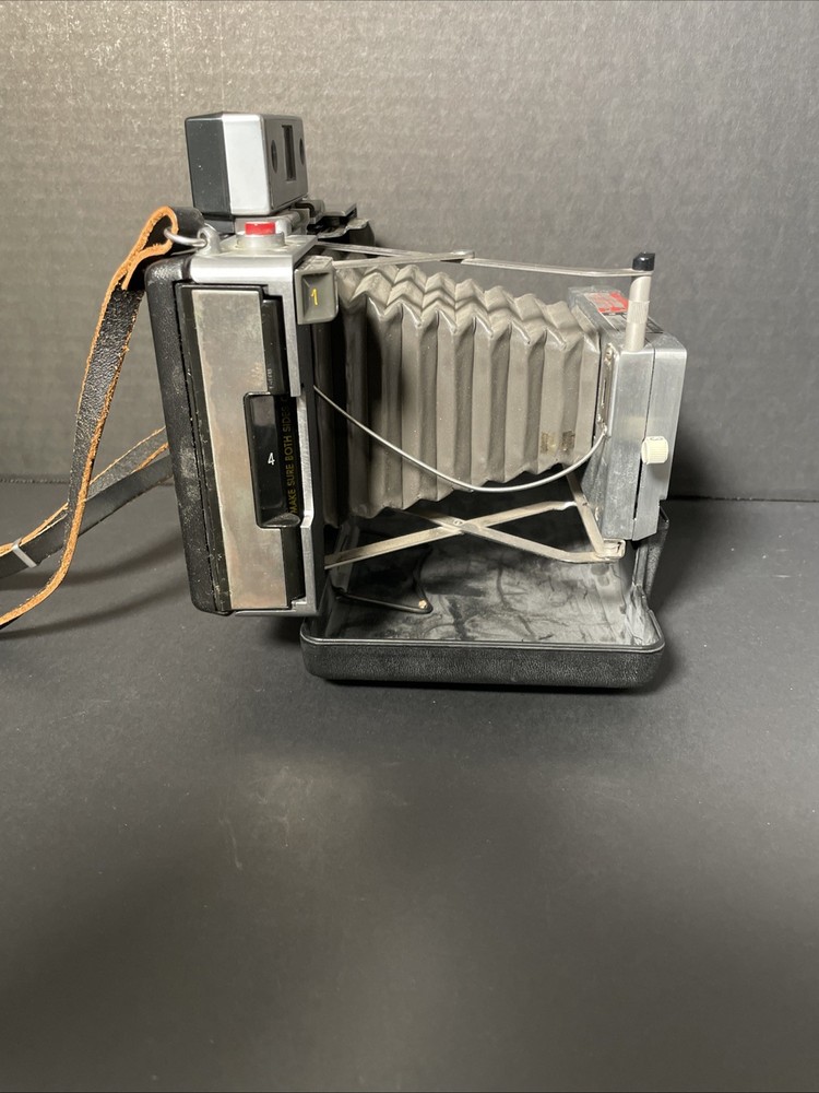 Polaroid Automatic 100 Land Camera Bundle with Instructions Cold Clip Untested
