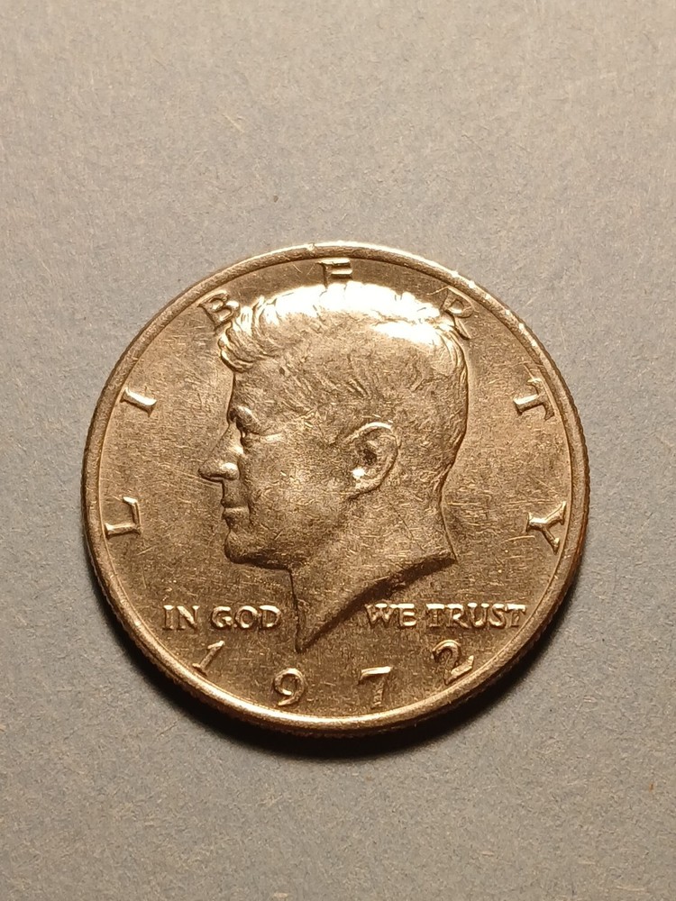 1972 P KENNEDY HALF DOLLAR
