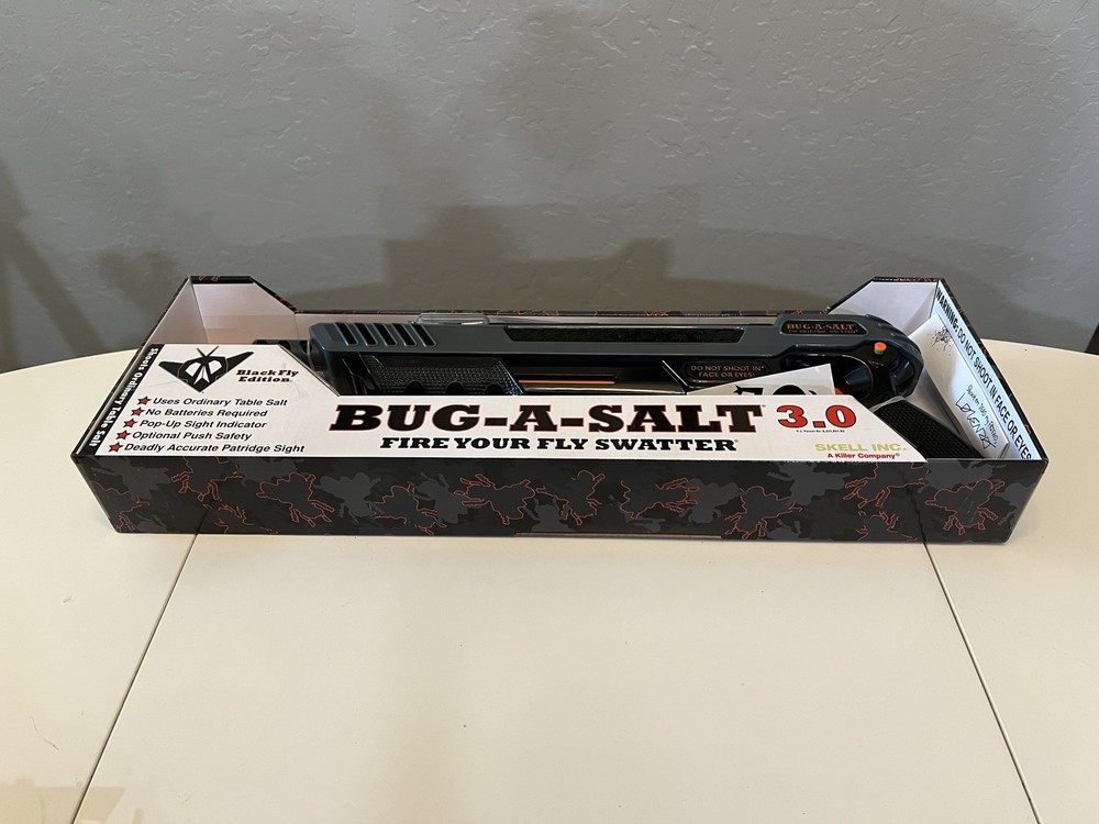 Bug-A-Salt 3.0 Bug Pump Action Table Salt Blaster , No Batteries Needed (NEW)