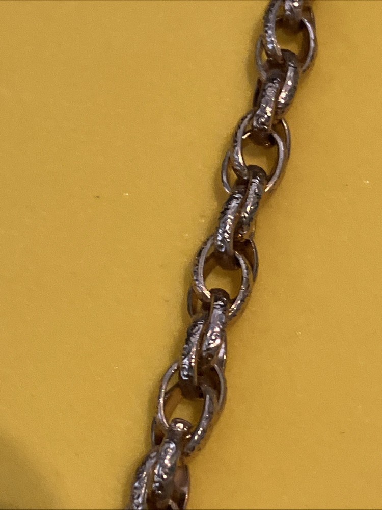 Nice Vintage Reading Magnifier With Chain.
