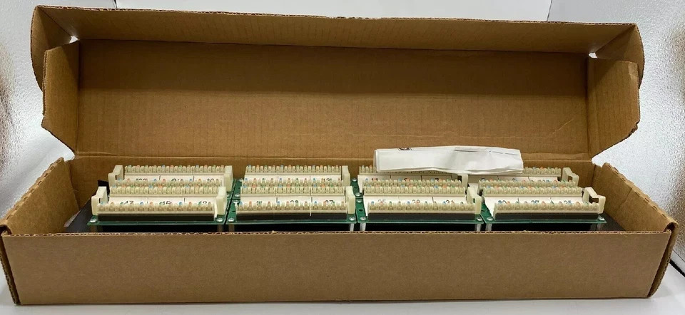 (NEW OPEN BOX) P5E24BF HUBBLE Patch Panel, Cat 5e, Front Access, T568B, 24-Port