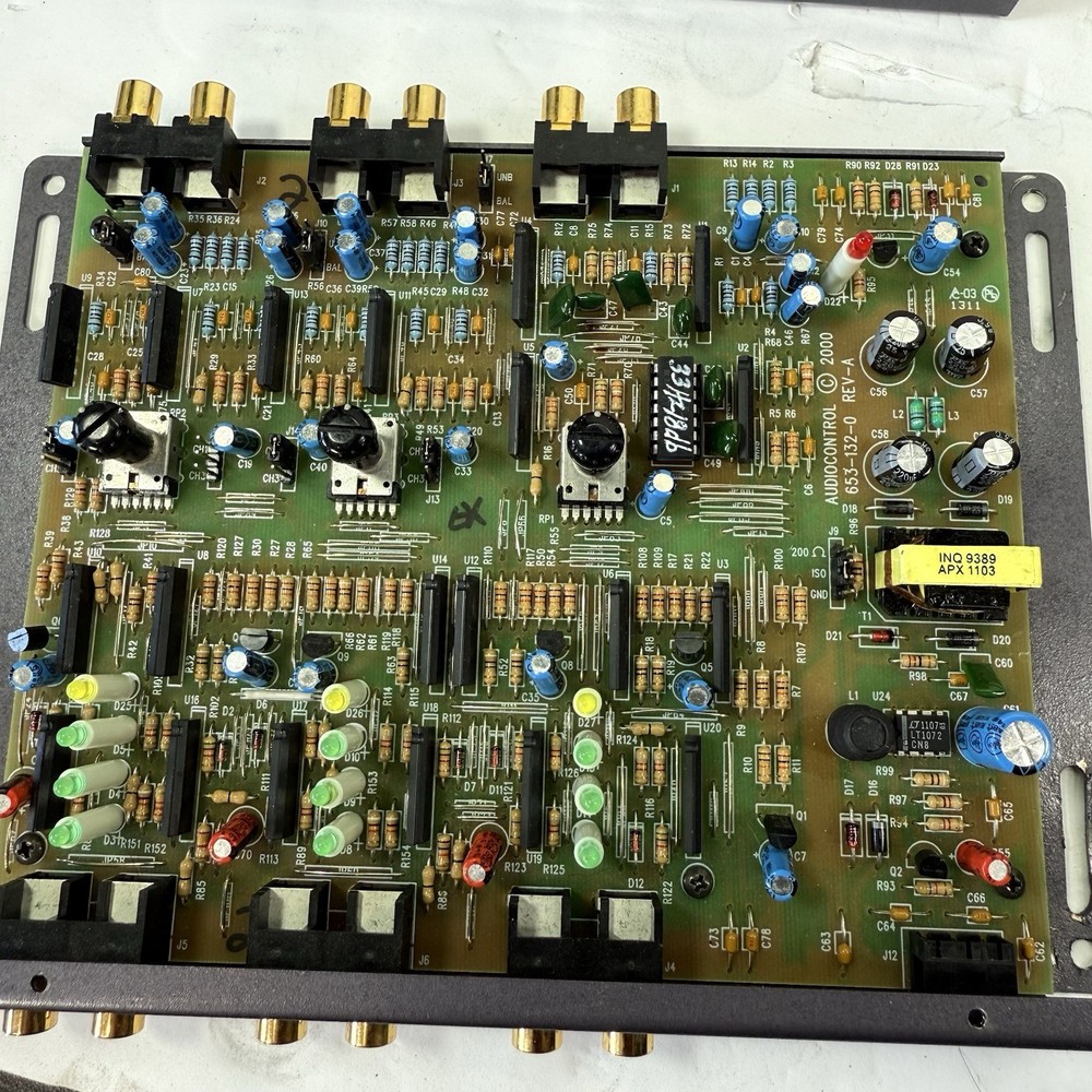 (READ) AudioControl Matrix Plus 6ch High-Gain Active Line Driver Audio Processor