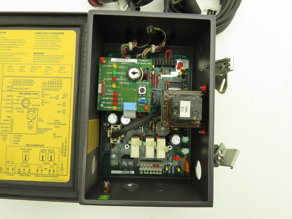 Sti MS4424B2-AC1 Mini Safe Safety Light Curtain Controller Module