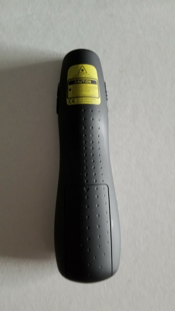 Logitech Professional Wireless Presenter w/Green Laser Pointer 100ft Projection