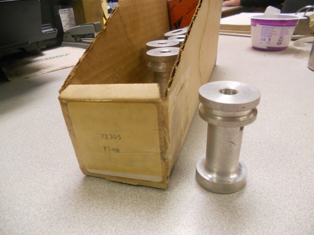 Lycoming Engine plug New, p/n 72305