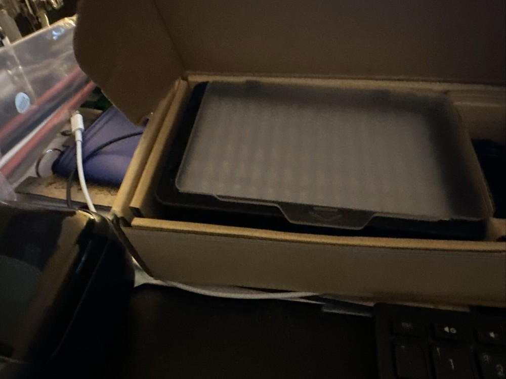 Neewer RGB 176 LED Light