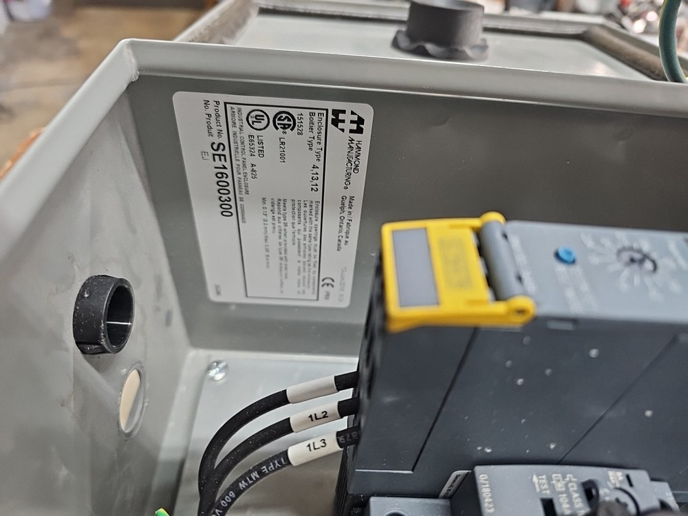 Hammond SE1600300