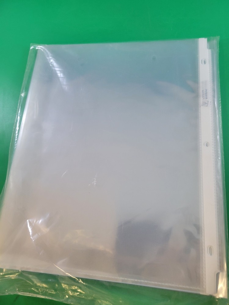 Avery Dennison AVE74305 Sheet Protector - 50 pack
