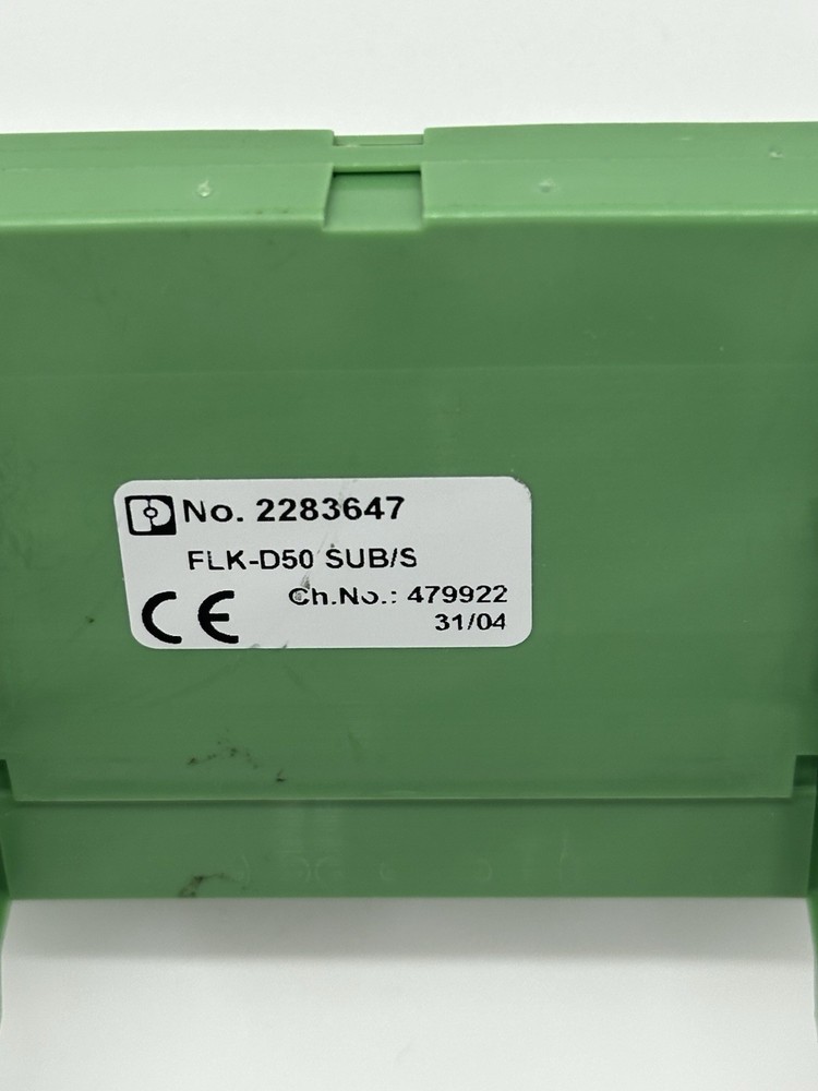 NI PXI-2569 100-Ch SPST Relay Module System - TESTED - Cable & Terminals