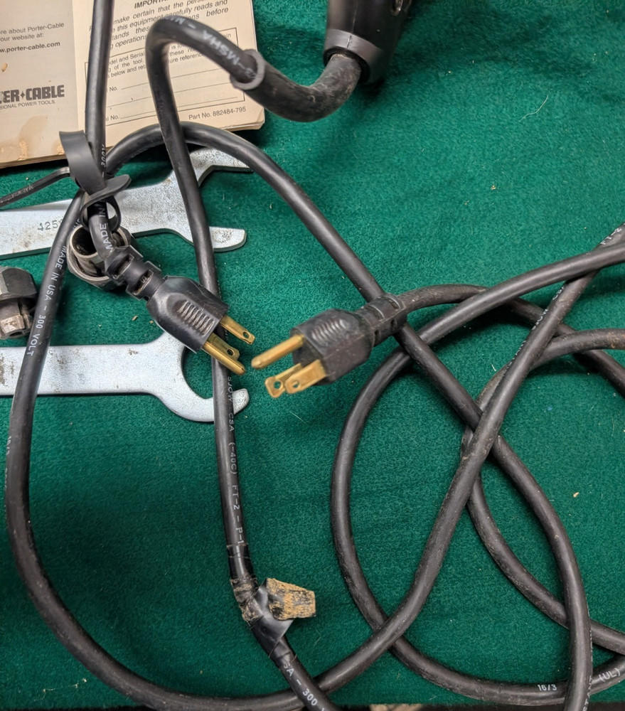 Porter-Cable Router Model 6912 + 6931 plunge both