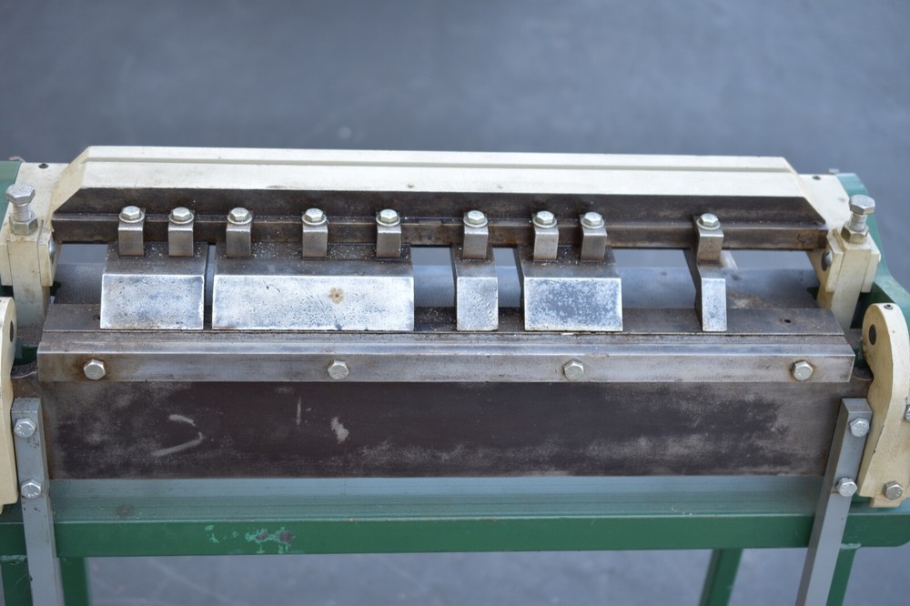 di-acro model 24 finger brake