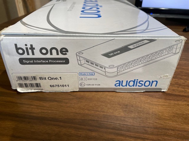 Audison Bit One Processor (Remote, Cables , CD, Manual included)