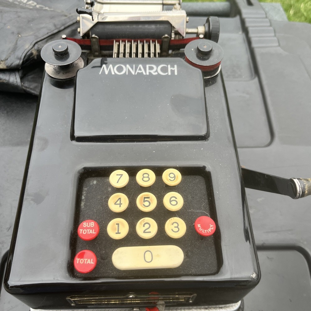 VINTAGE MONARCH LISTING ADDING MACHINE