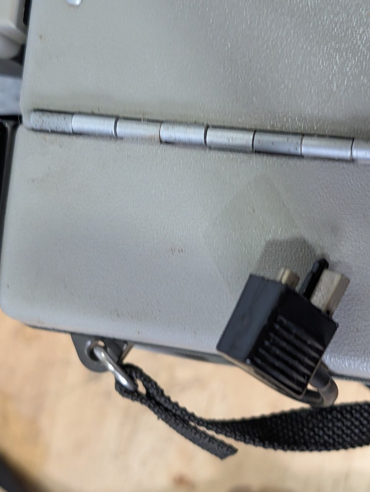 Polaroid Focused Flash 420 Automatic Land Camera UNTESTED