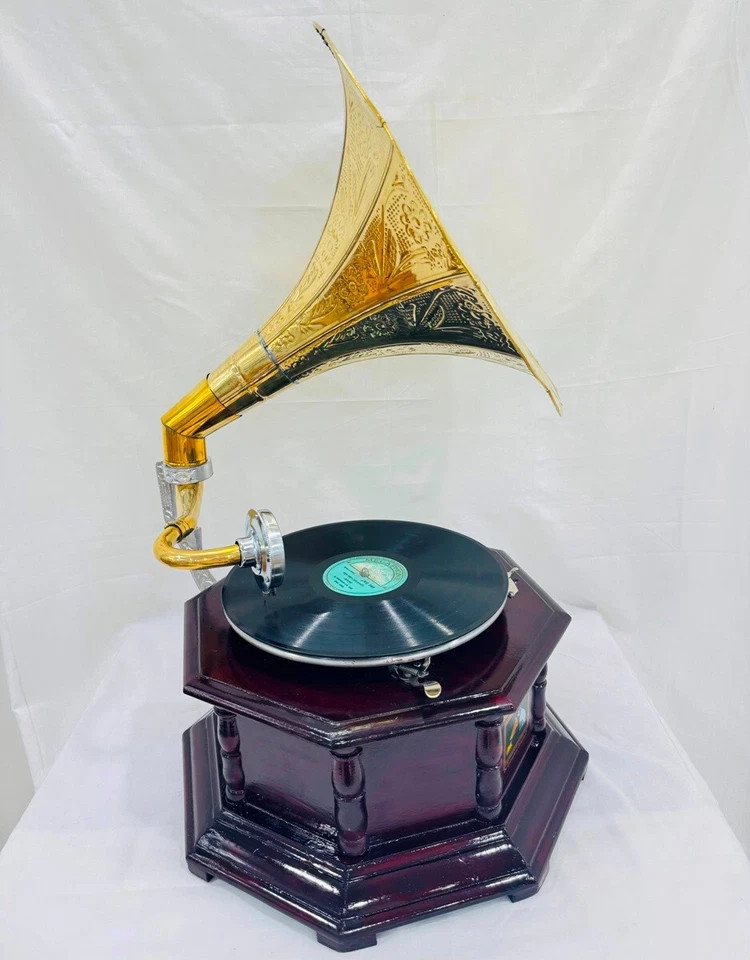 Vintage HMV Gramophone Fully Functional Working Phonograph, win-up record player