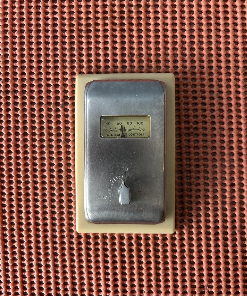 Vintage General Control Thermostat
