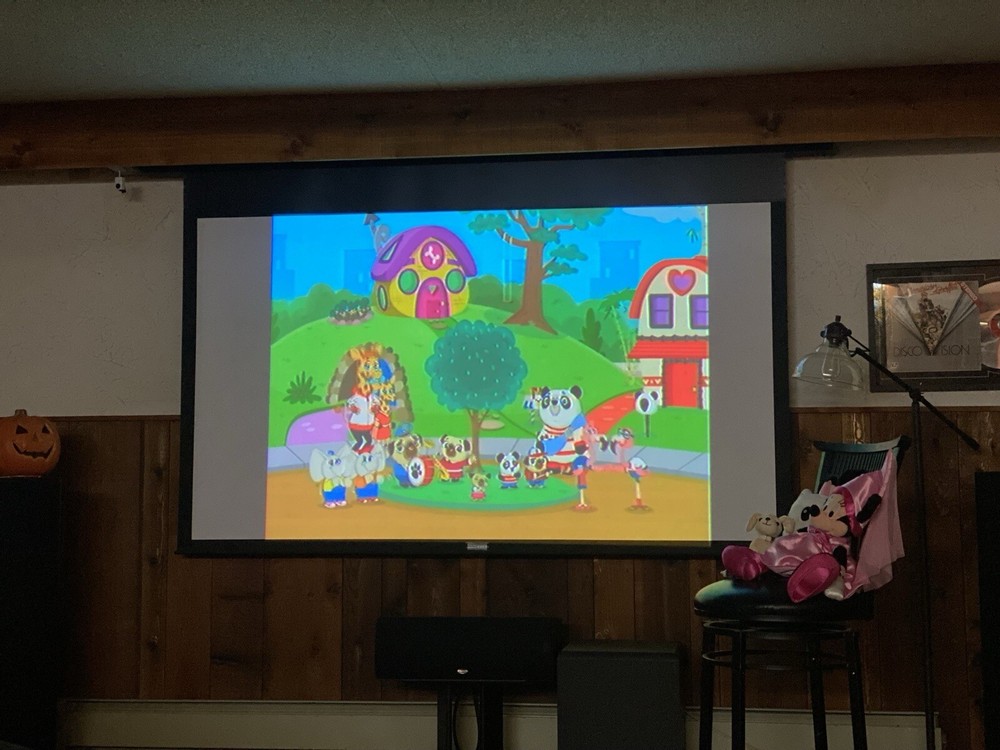 Sharp XV-DW100U 3LCD Projector | 720p HD | 2000 Lumens | Used - Great Condition
