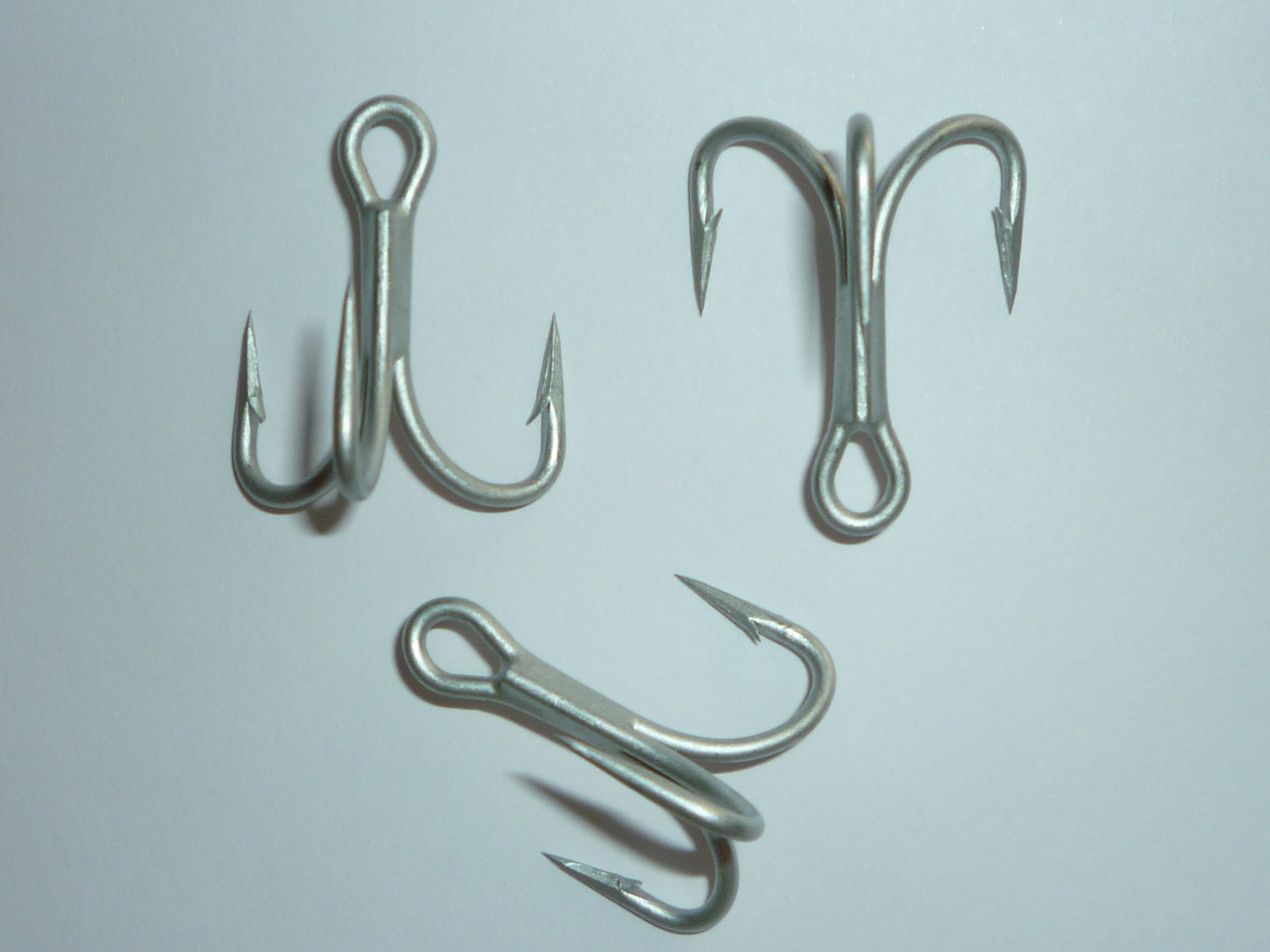 (25) VMC 4X OSHAUGHNESSY TREBLE HOOKS (SIZE 1/0) PERMASTEEL (9626PS) BULK 9626