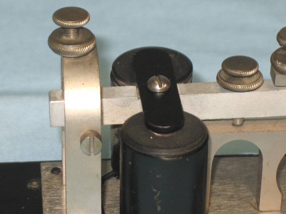 VINTAGE ~ J. H. BUNNELL & CO ~ MORSE CODE SOUNDER ~