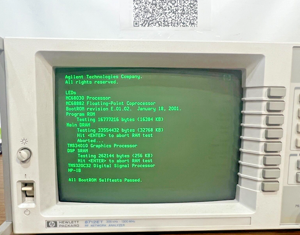 HP 8712ET RF Network Analyzer 300Khz - 1300Mhz OPT 1EC