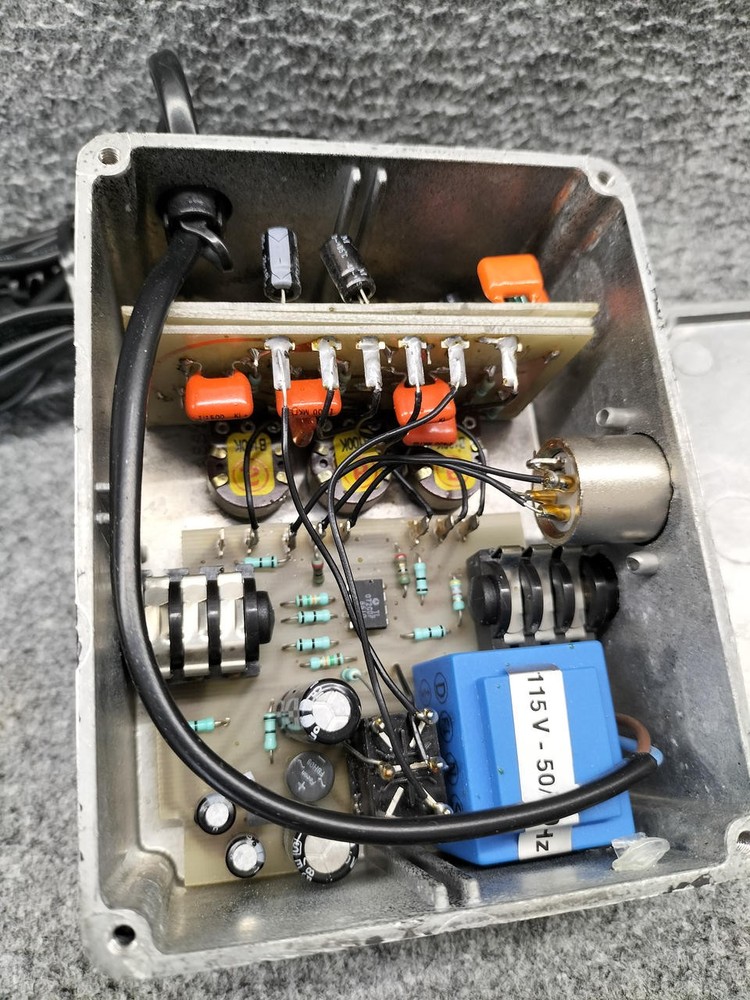 CARL MARTIN 3BAND PARAMETRIC PRE-Effector