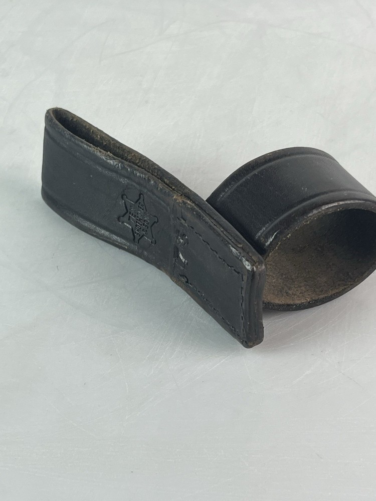 Tex Shoemaker & Son - 76 Leather Flashlight Holder