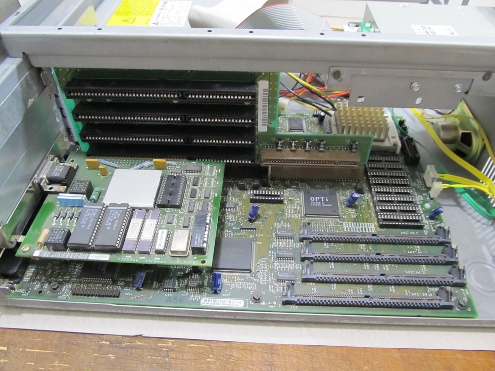 Vintage IBM ValuePoint 450DX2/Dp Computer ****Pls Read