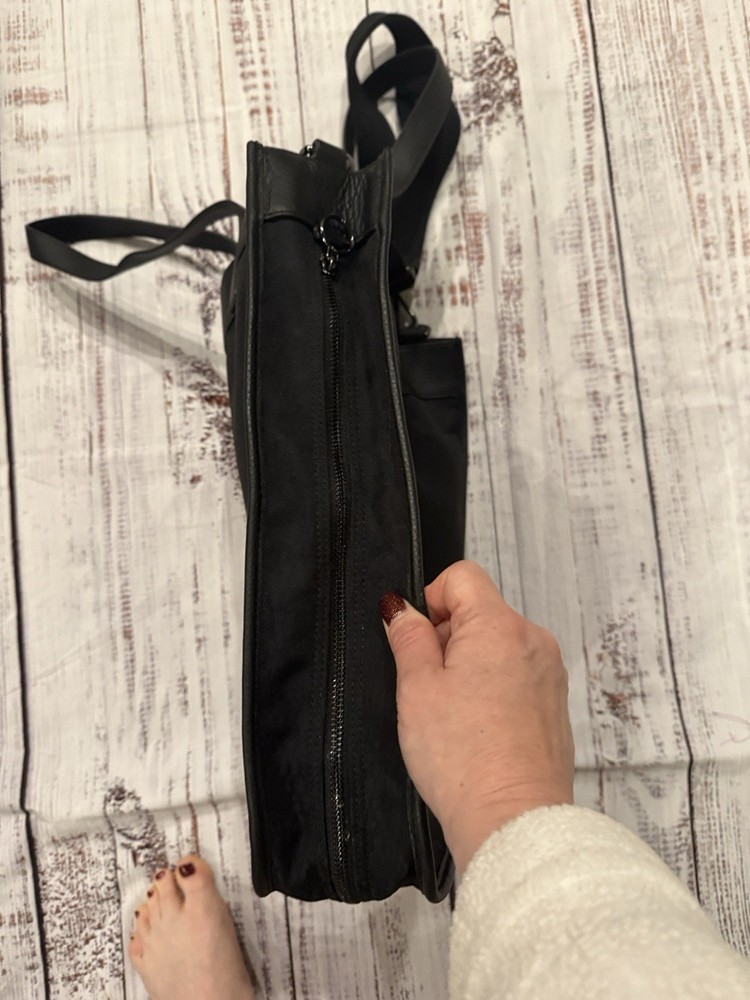 Lululemon Black Expandable Gym Bag