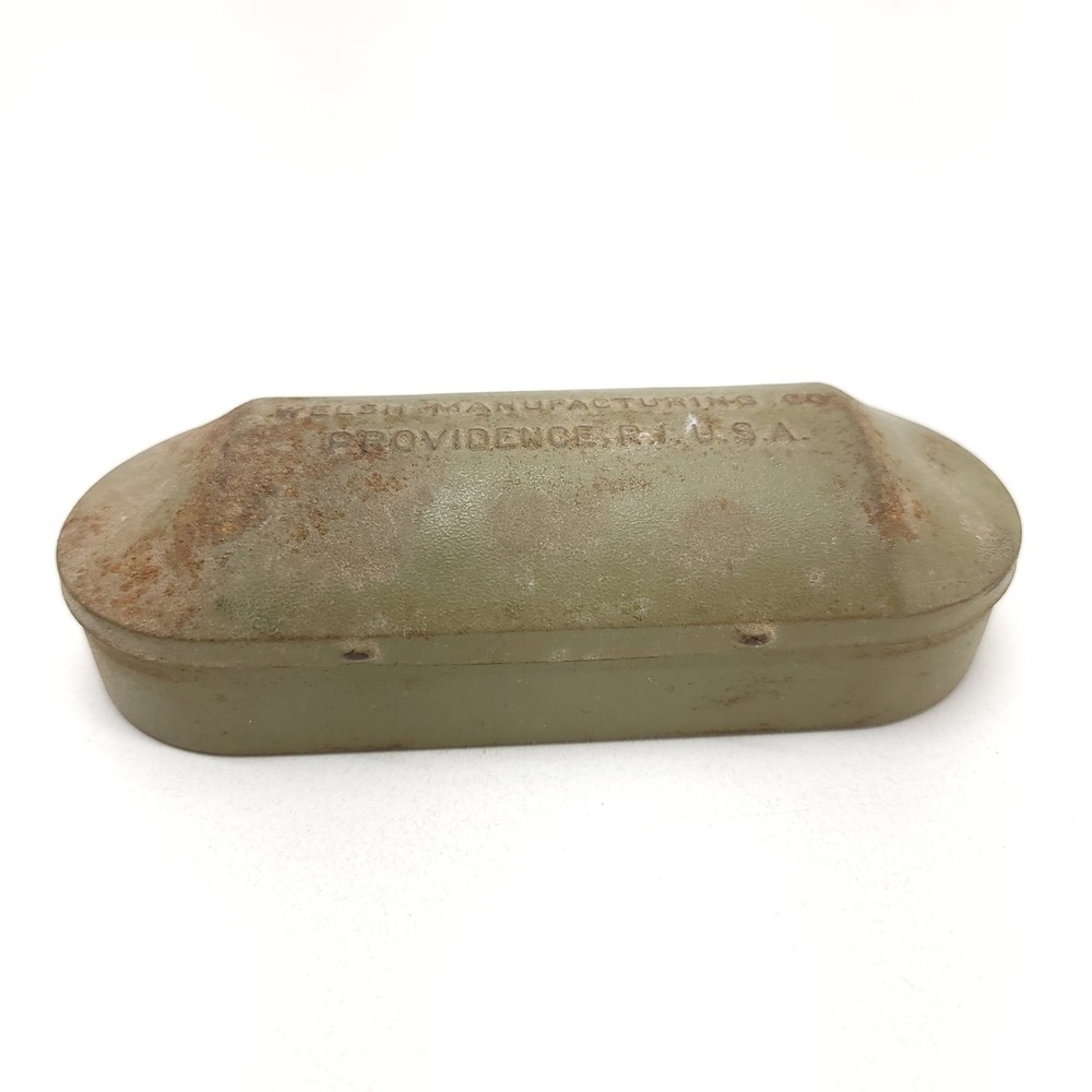 Welsh Manufacturing Co. Metal Safety Glasses Tin Case Only